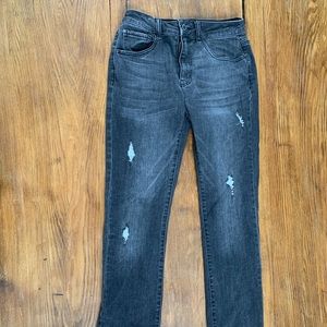 Distressed Risen black jeans